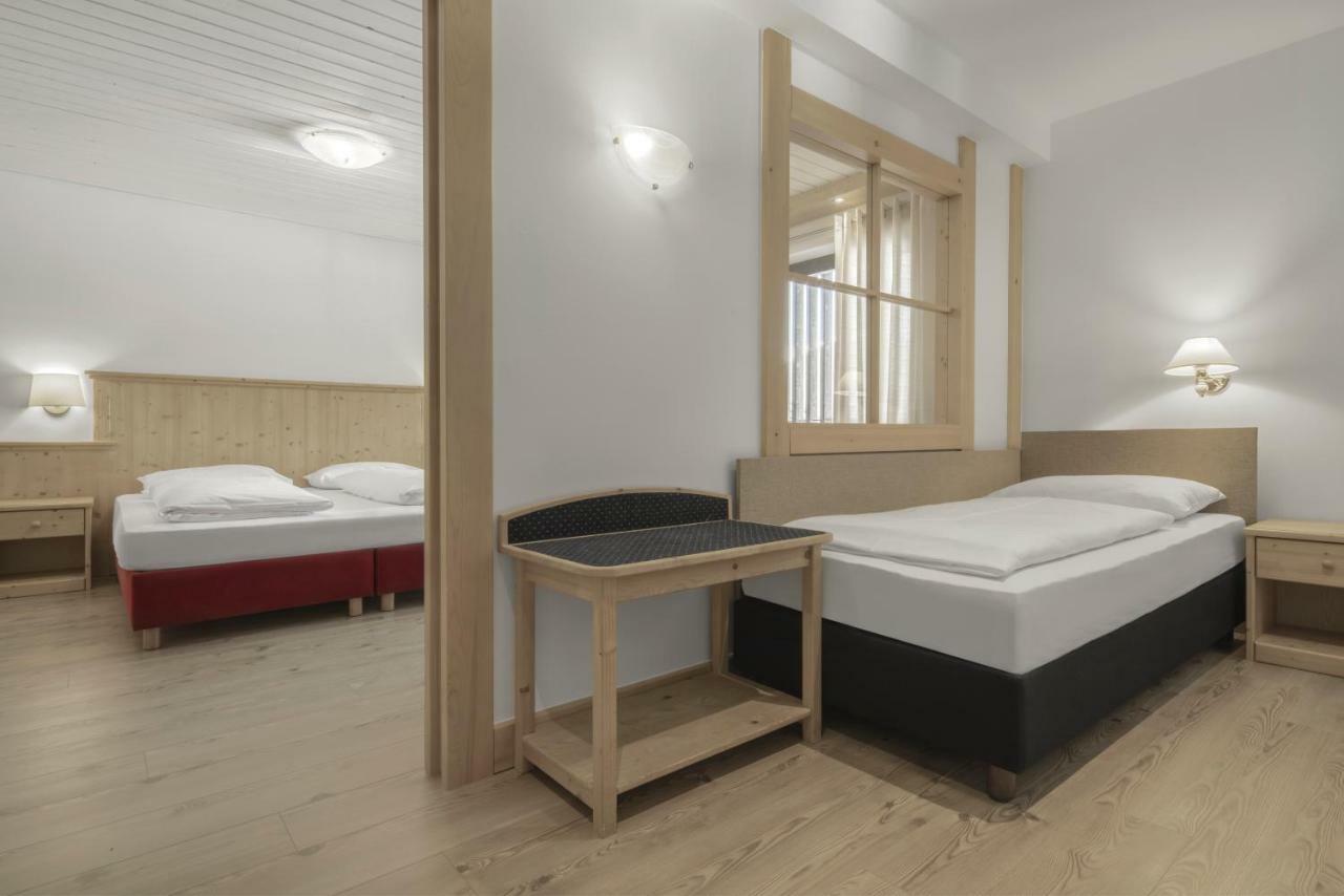 Hotel Krondlhof Brunico Eksteriør billede