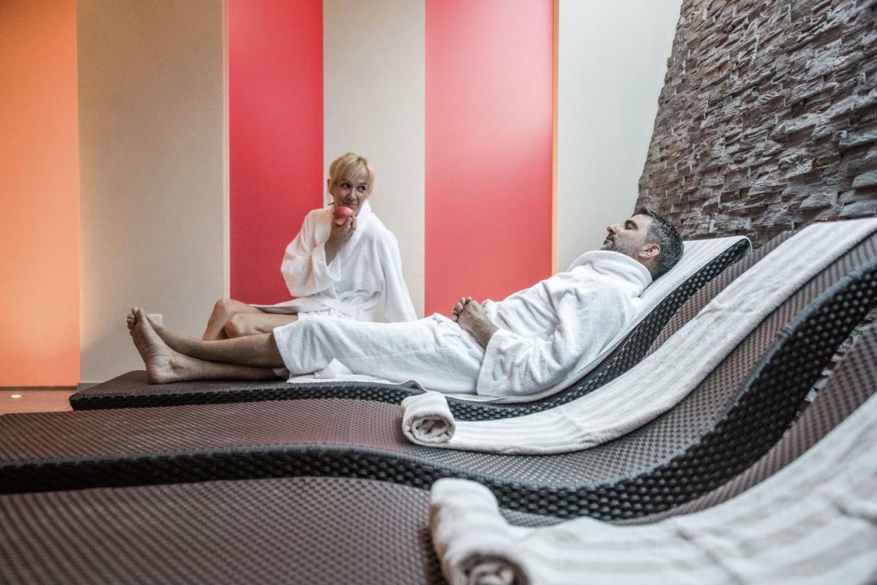 Hotel Krondlhof Brunico Eksteriør billede