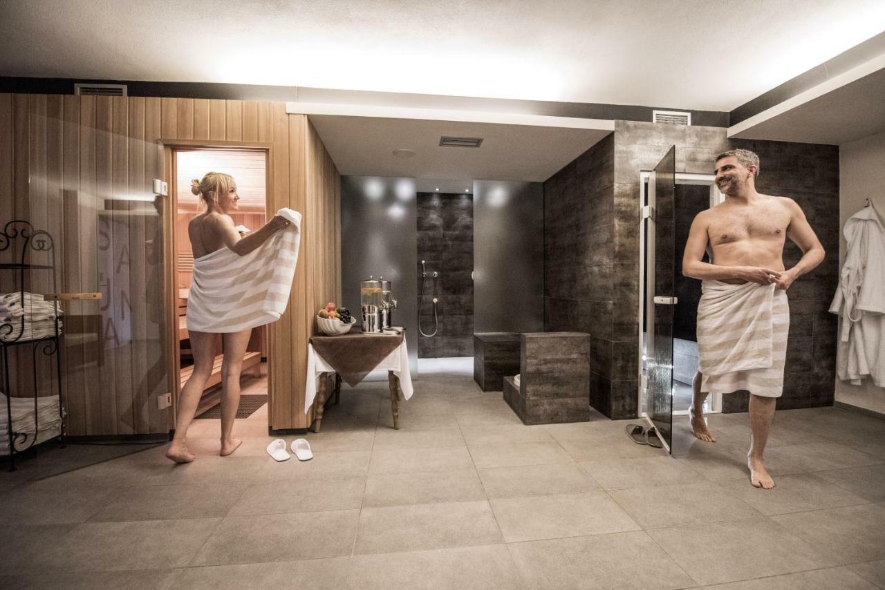 Hotel Krondlhof Brunico Eksteriør billede